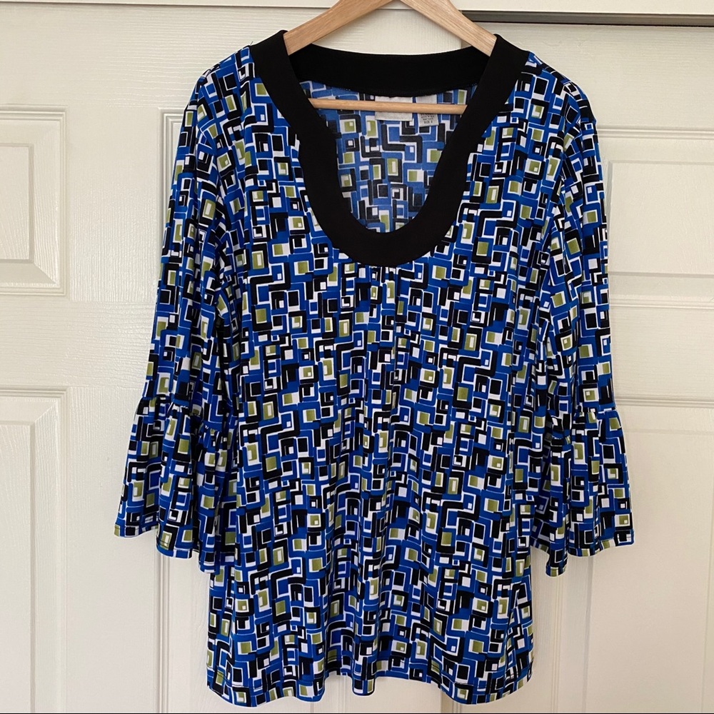 Chico's Geometric Blue Green Black Top Size 3